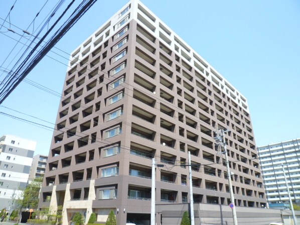 ﾗｲｵﾝｽﾞﾏﾝｼｮﾝ知事公館前（1306）の物件外観写真